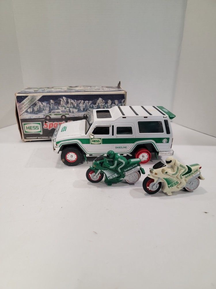 2004 Hess Toy Truck Sport Utility Vehicle and 2 Motorcycles ~ Lights Work