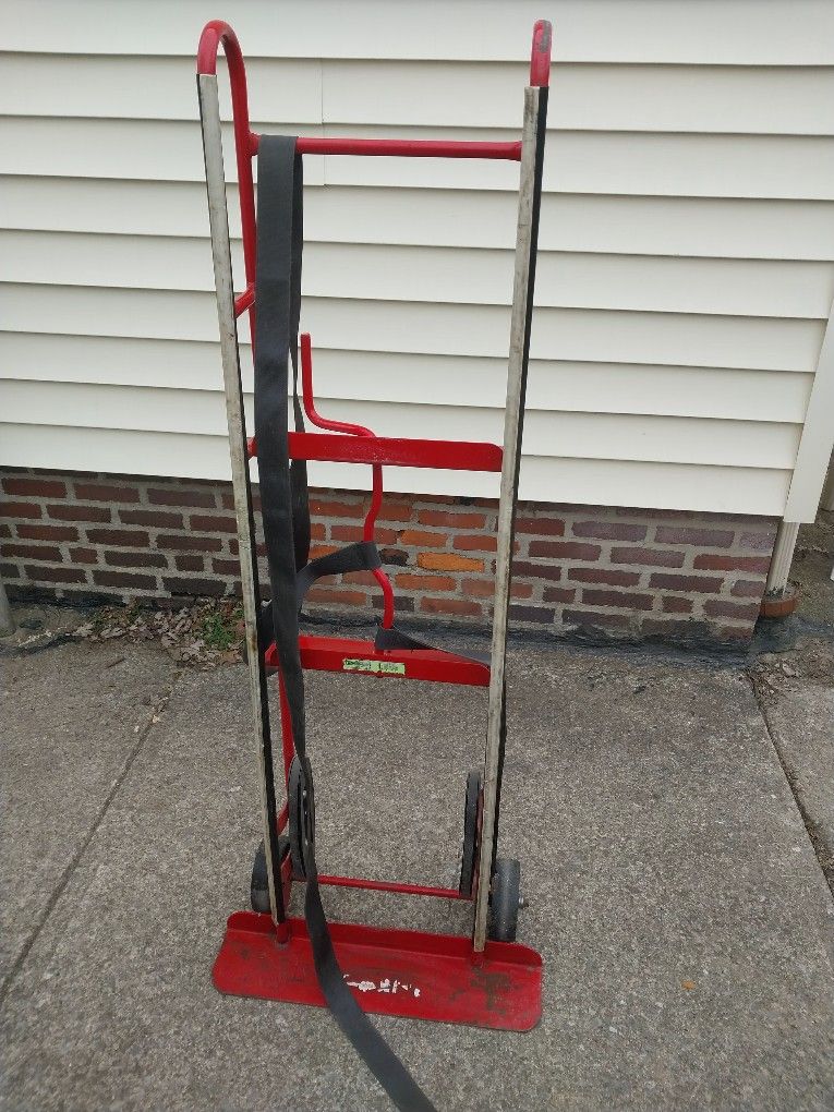 Milwaukee Refrigerator Dolly With Ratchet Strap 800lb Capacity