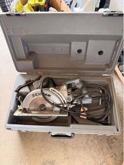 Drive saw with case