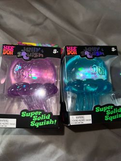 Blue NEEDOH Jelly squish