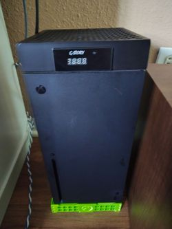 Xbox Series X cooling fan and 3d printed stand