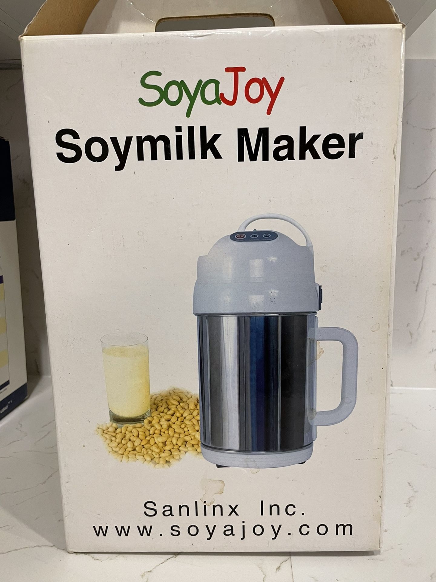 SoyaJoy Soy milk maker 