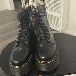 Dr Martens