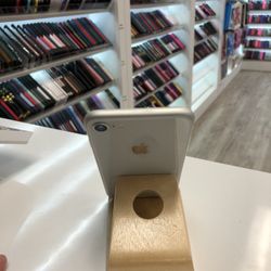 iPhone 8, Unlocked, 64 GB