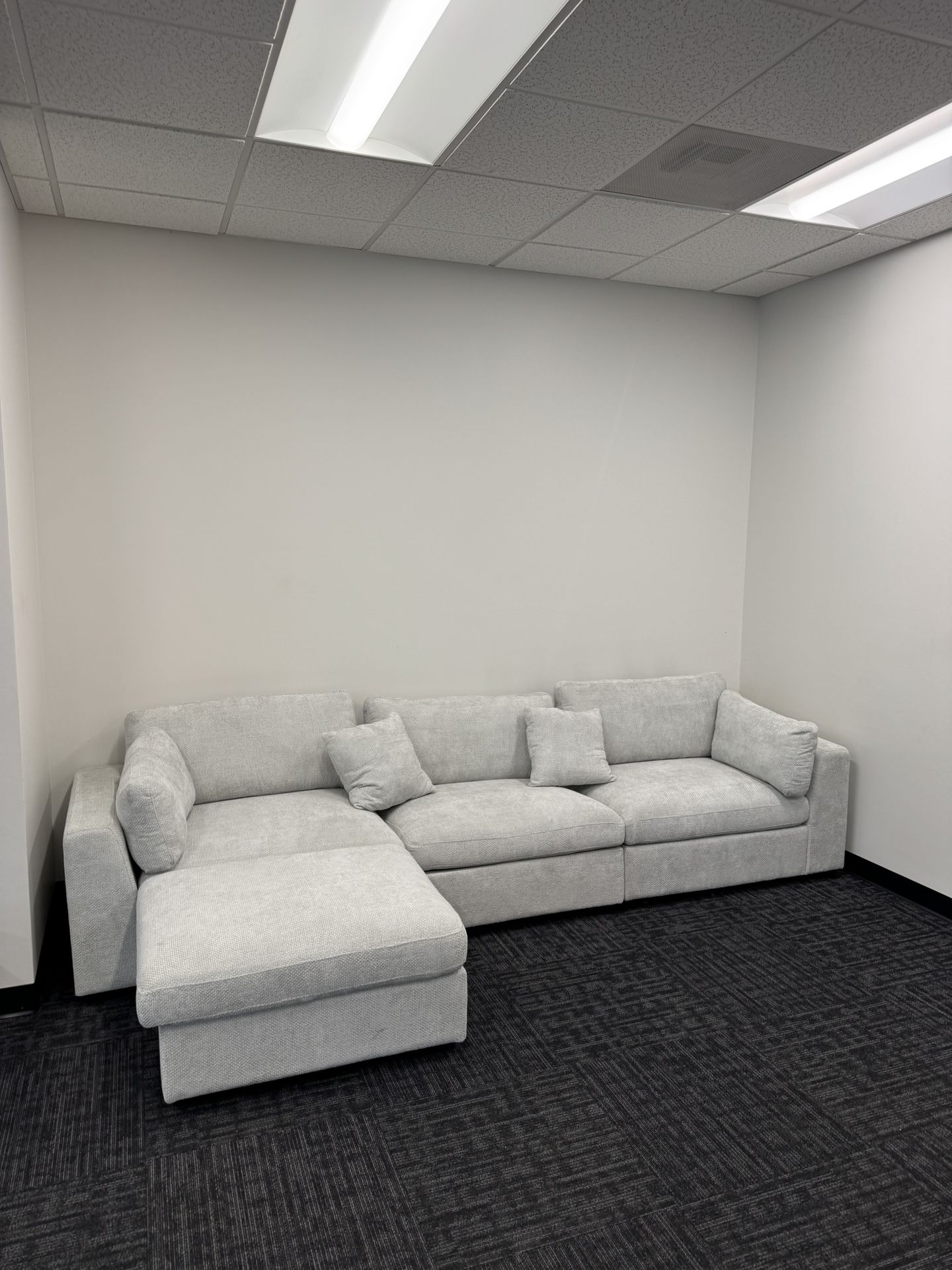 Couch 🛋️ And Ottoman Brand New In Box 📦 Free Drop Off