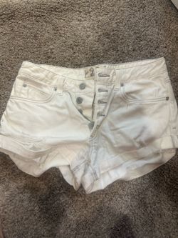 Woman’s shorts