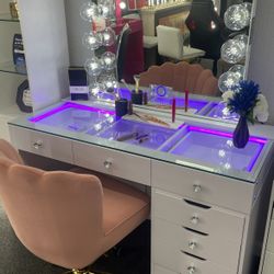 Vanities New $10 down 