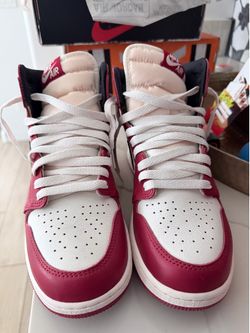 Air Jordan 1 retro high “Chicago Lost and Found”