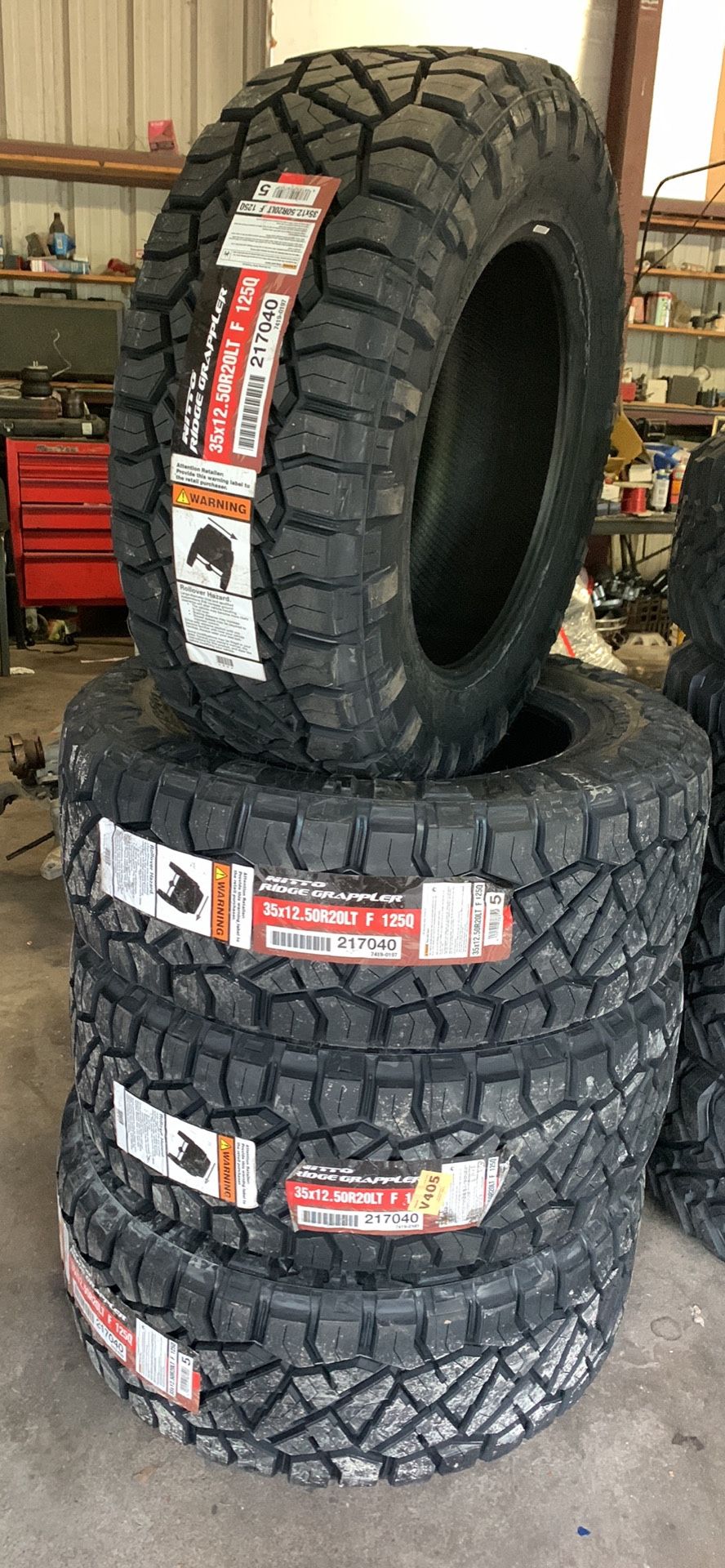 35x12.50r20 Nitto for Sale in Houston, TX OfferUp