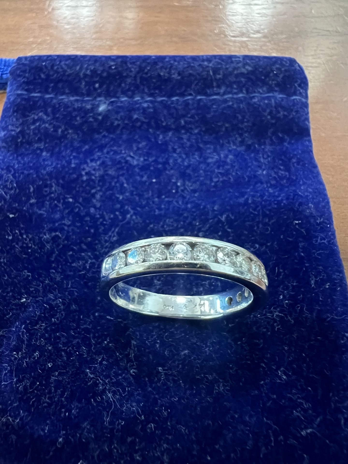 14 Karat White Gold Ring With Natural Diamonds Size 10