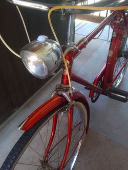 Western flyer vintage men's bike front light still works