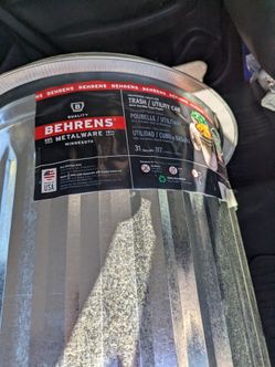 Behrens 31-Gallon Galvanized Metal Trash Can