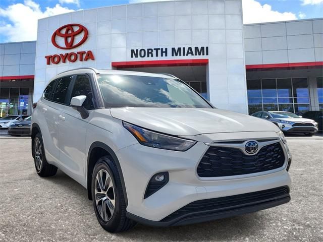 2024 Toyota Highlander
