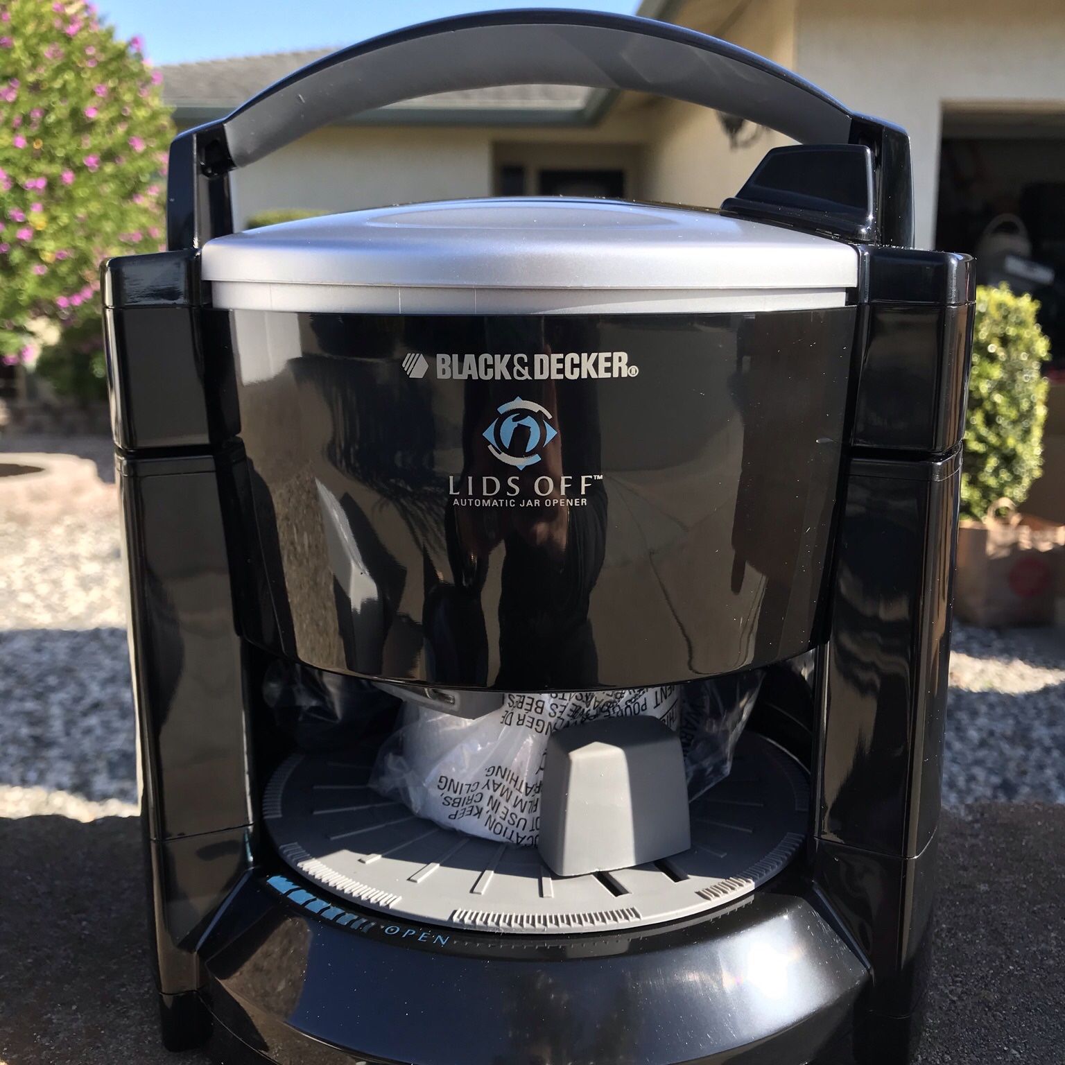 NEW Black & Decker Jar Opener