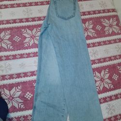 Baby blue Kelvin Clein jeans