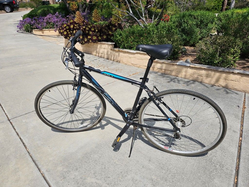 Road+Trail Bike: K2 Astral 1.0 Hybrid - LRG 5'10"-6'1"