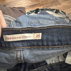 Women’s Skinny Jeans