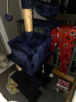 Cat tree