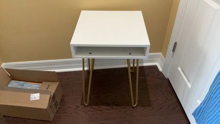 End table
