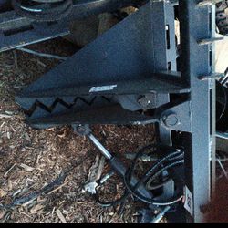 Post/Stump/Tree Puller Bobcat Skid steer Attachment 
