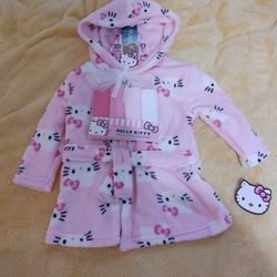 Hello Kitty Robe & 3 Washcloth Set - New