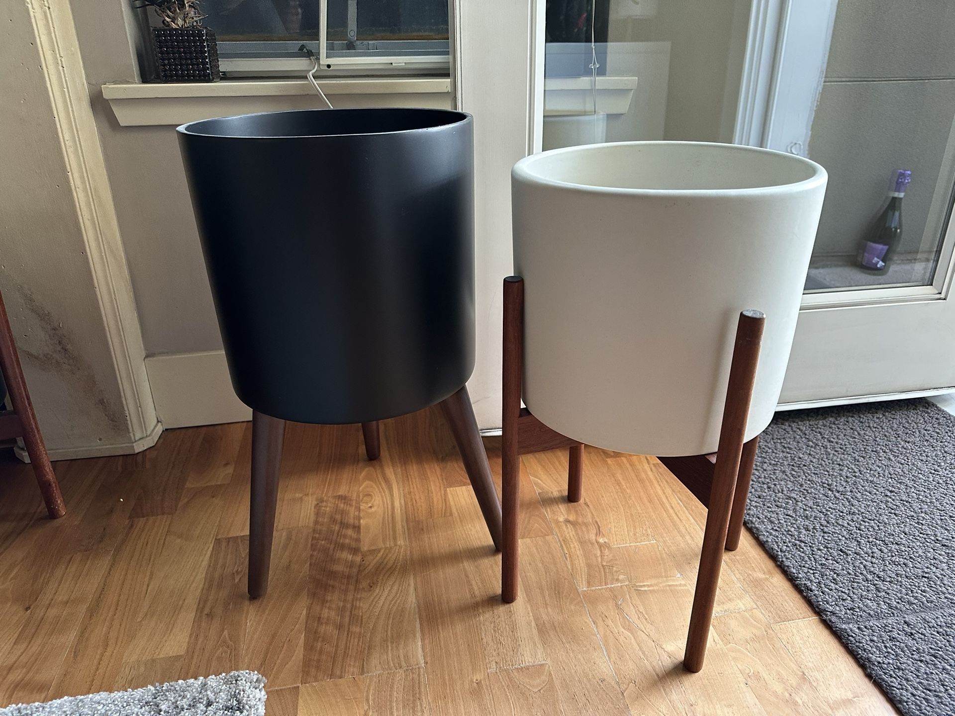 Modern Case Study Style Planters