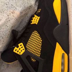 Nike Air Jordan Retro 4 Black Thunder