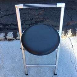 Very Good Condition A Bar Stool 