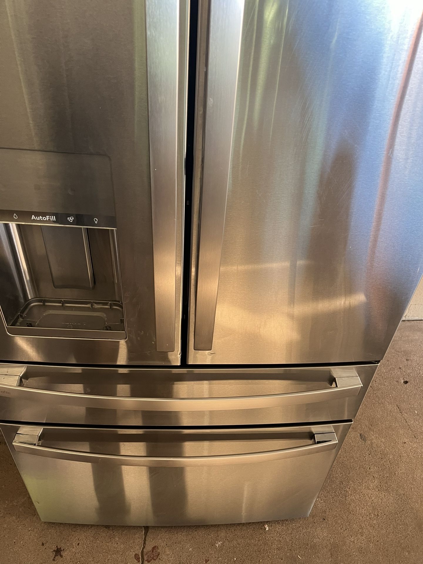 Refrigerator For Sale