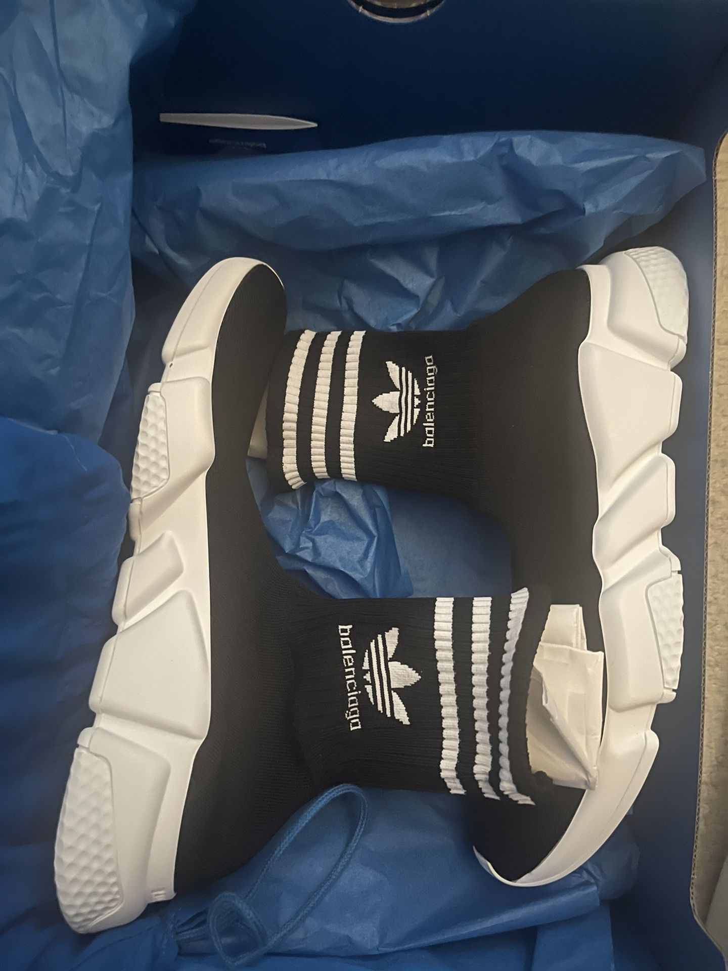 (BRAND NEW) Adidas x Balenciaga Speed Sock - Black 