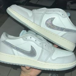 Nike Air Jordan 1 Low OG CNY (GS) Summit White (HF3207 100) Size 7Y NEW DEFECT 