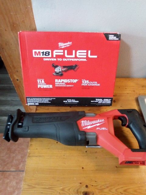 Milwaukee Grinder & Sawzall