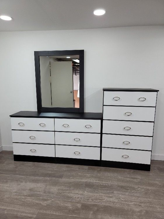 DRESSER WITH MIRROR AND CHEST