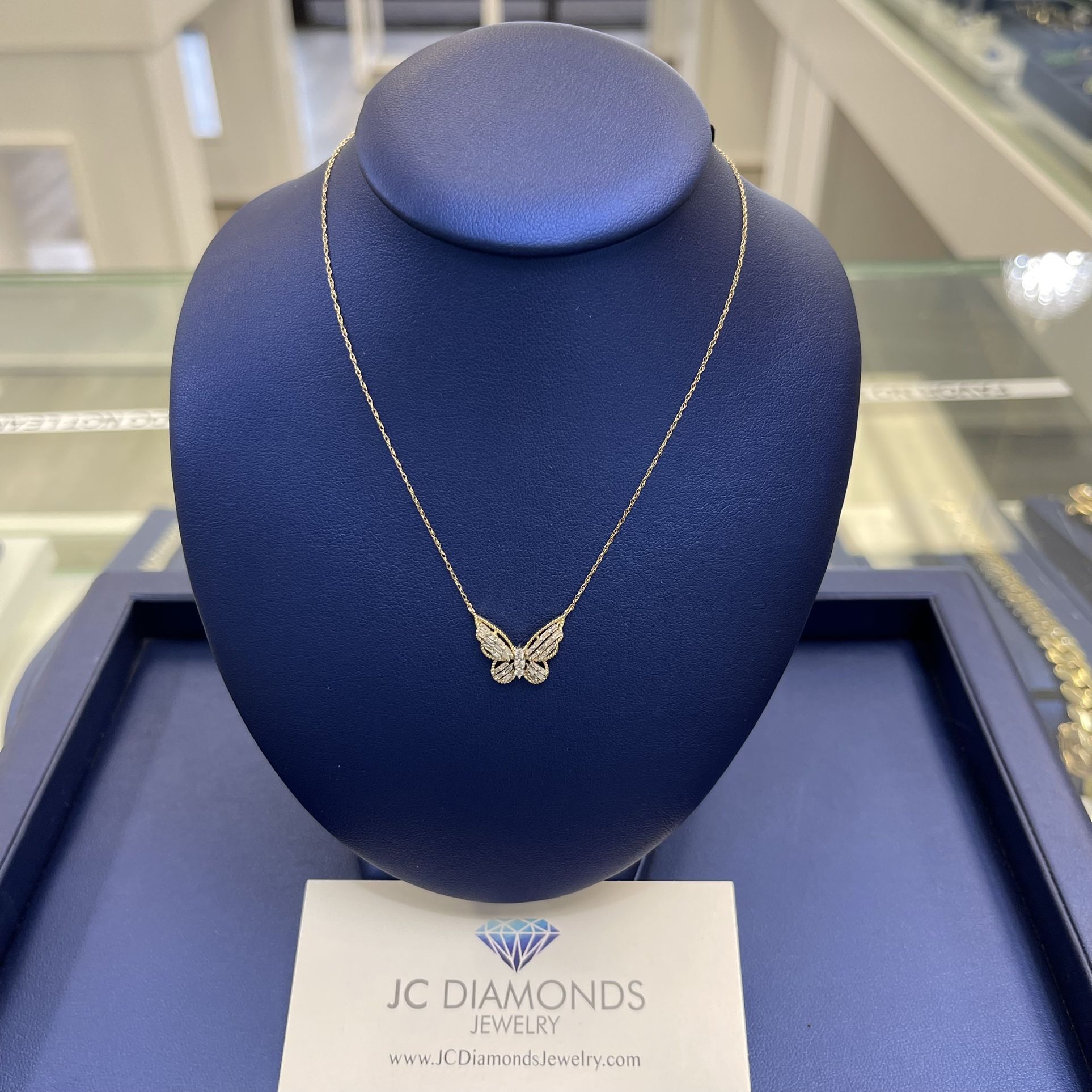 Chain And Pendant 10k Butterfly 🦋 