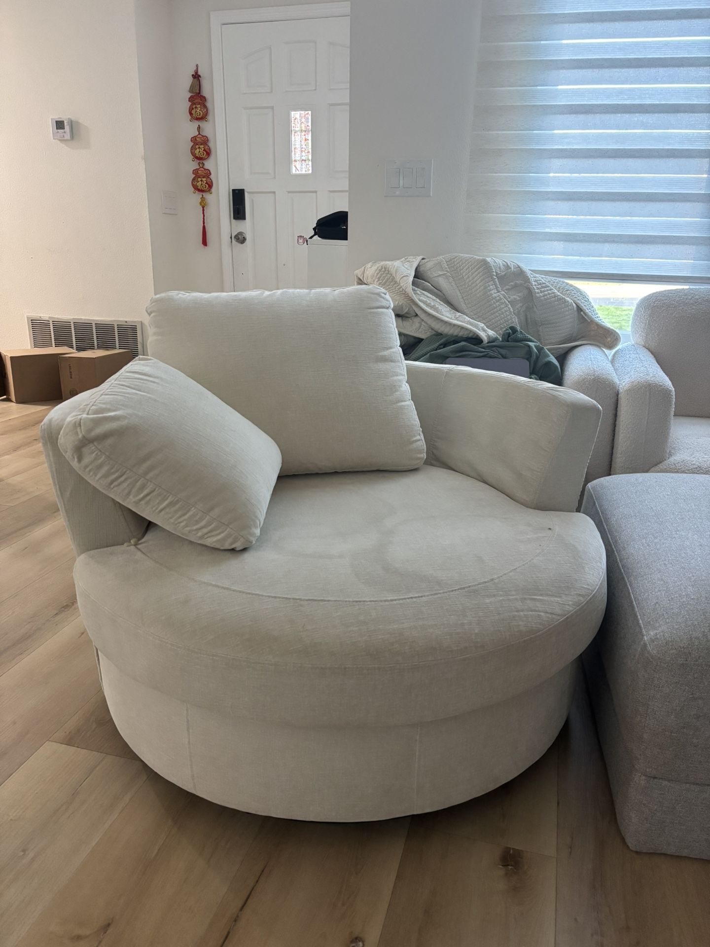 free Sofa