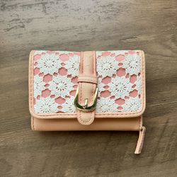 Claire’s Peach Wallet
