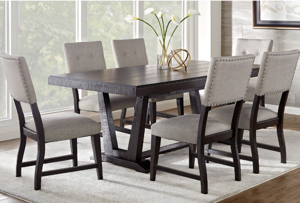 Dining Table + 4  Upholstered Chairs – Like New!