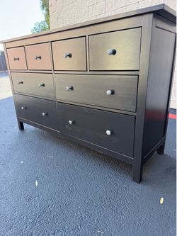 Elegant black decorative