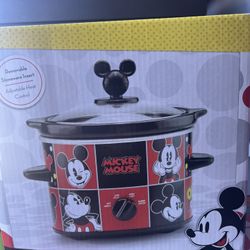 New Mickey Mouse Slow Cooker 2Qt.