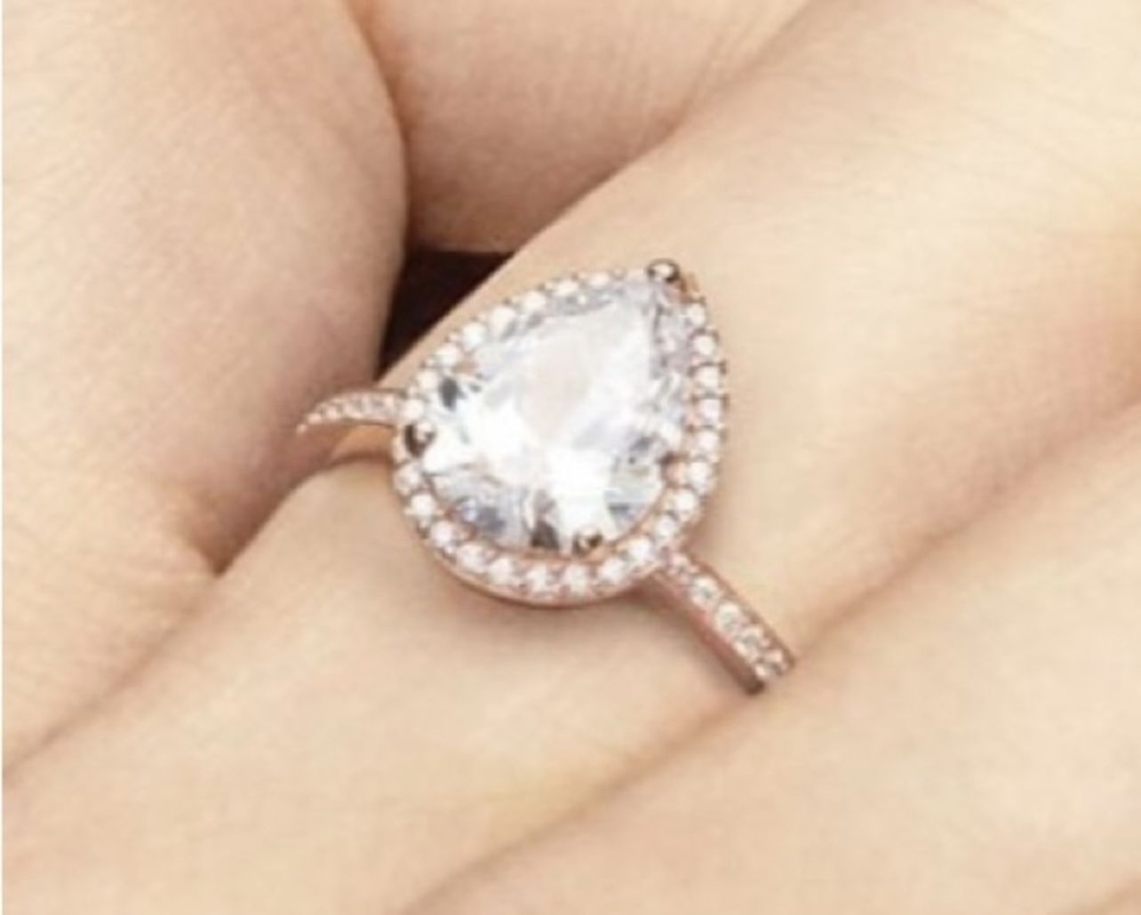 Beautiful Ring Set Sparkling Teardrop Halo & Sparkle/Hearts Rings BRAND NEW