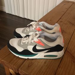 Nike Air Max Correlate Sneakers 