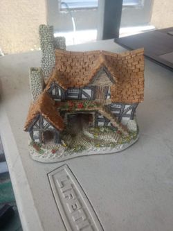 The Bothy by David Winter 1983 home decor