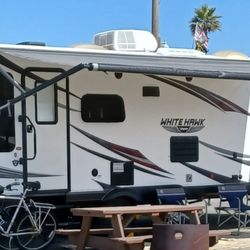 2017 27ft Jayco Whitehawk Travel Trailer