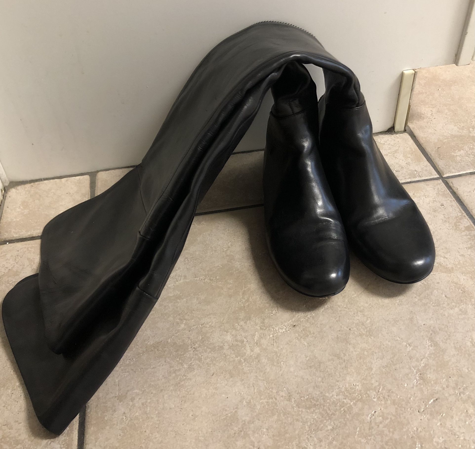 Vera Wang Lavender Boots