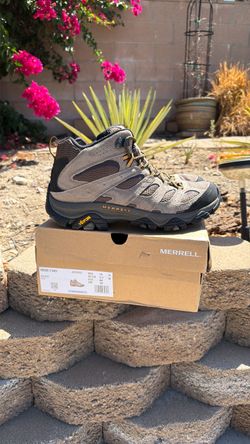 Merrell Moab 3 Mid Hiking Boot Men’s Size 10 Walnut Colot