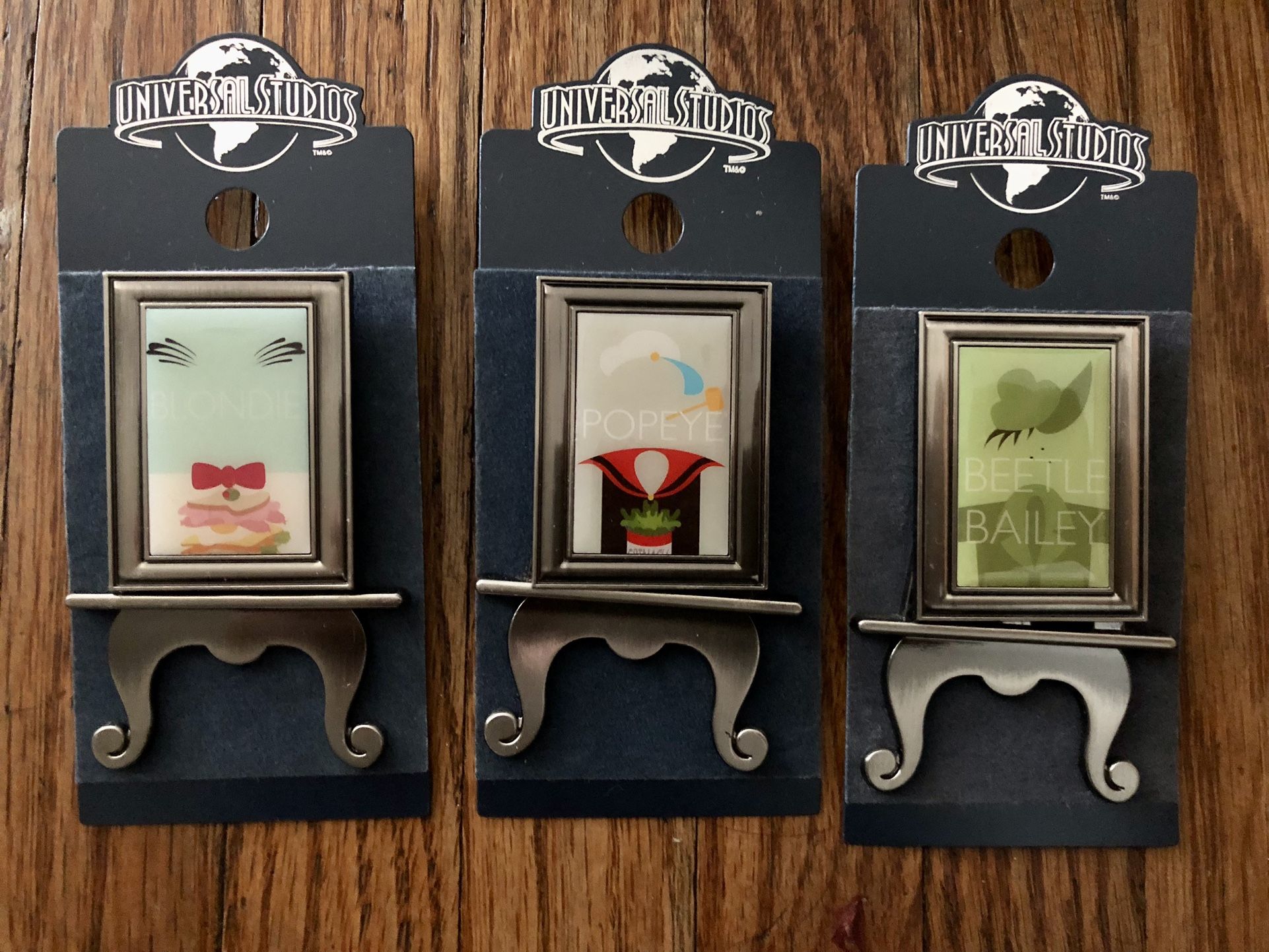 Universal Studios Artwork Easel Lapel Pin $20 Each