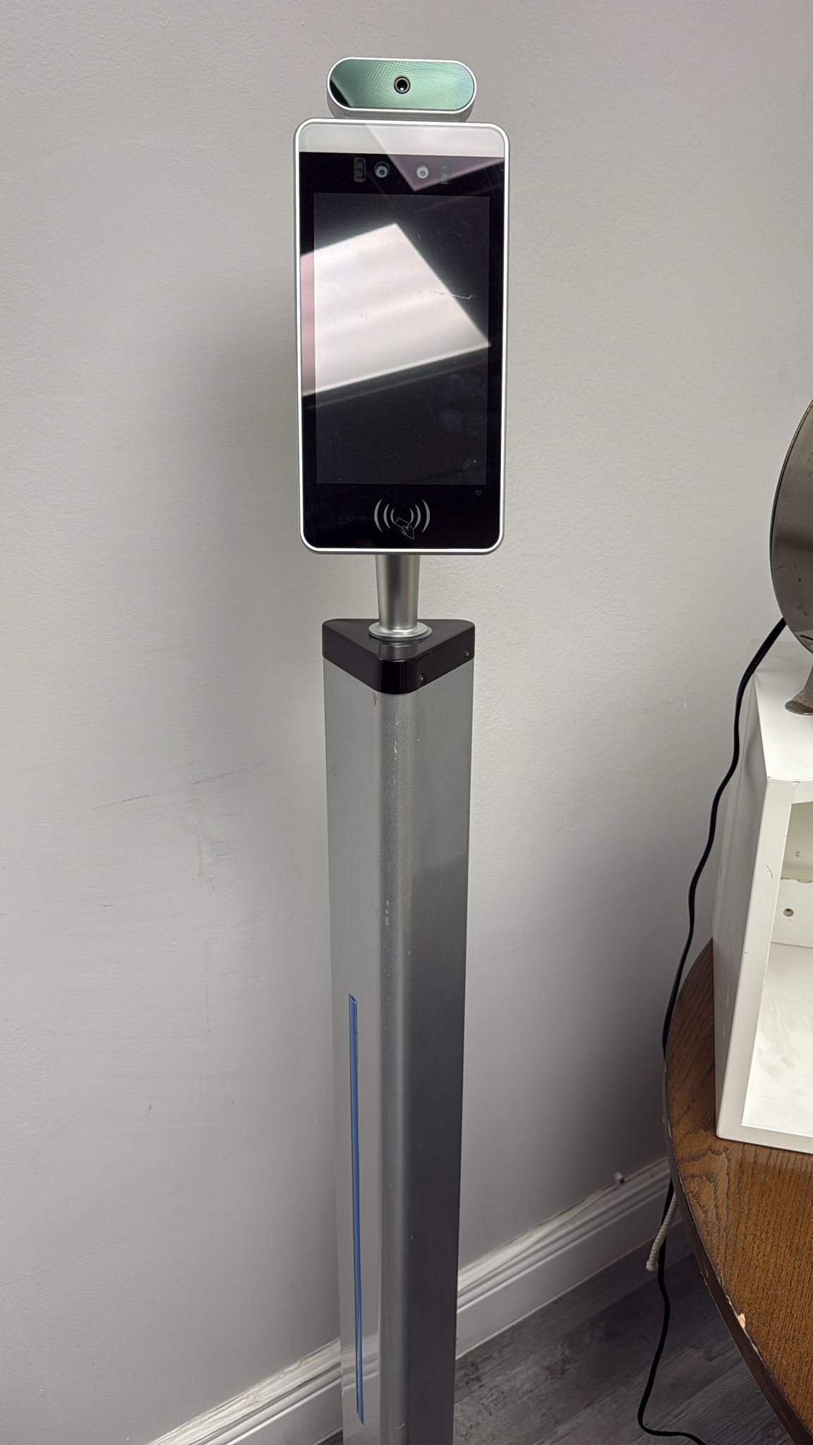 Free Standing Hands Free Digital Thermostat.