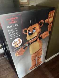 Five Nights at Freddy's Freddy Fazbear Animatronic