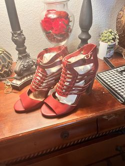 Pretty Red heels Women’s Shoes, Size 9 - $15