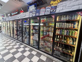 Walk in cooler w new unit